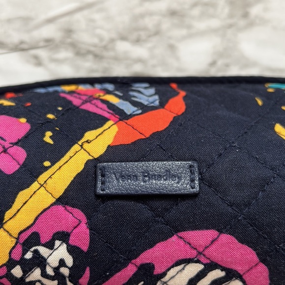 Vera Bradley small cosmetics case/makeup bag/pouch - Picture 2 of 9